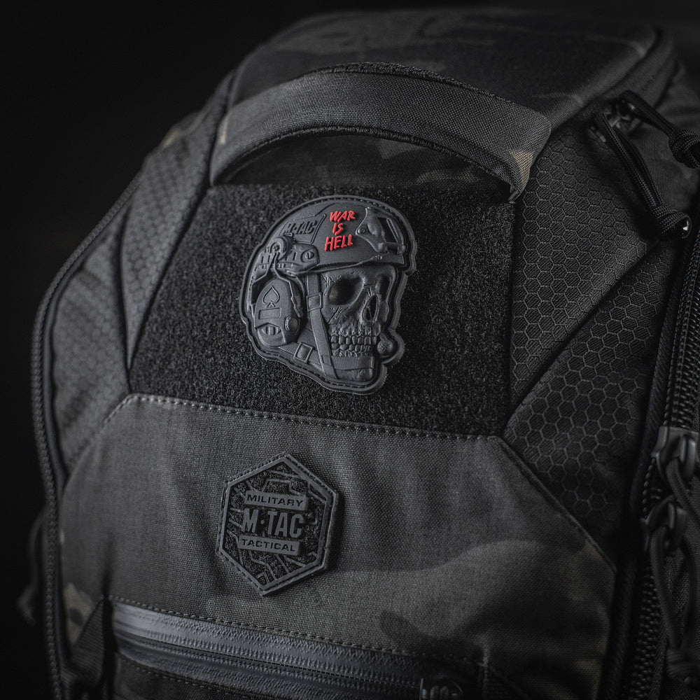 Patch War is Hell 3D PVC M-Tac - Negru, Moral, Autocolant Velcro