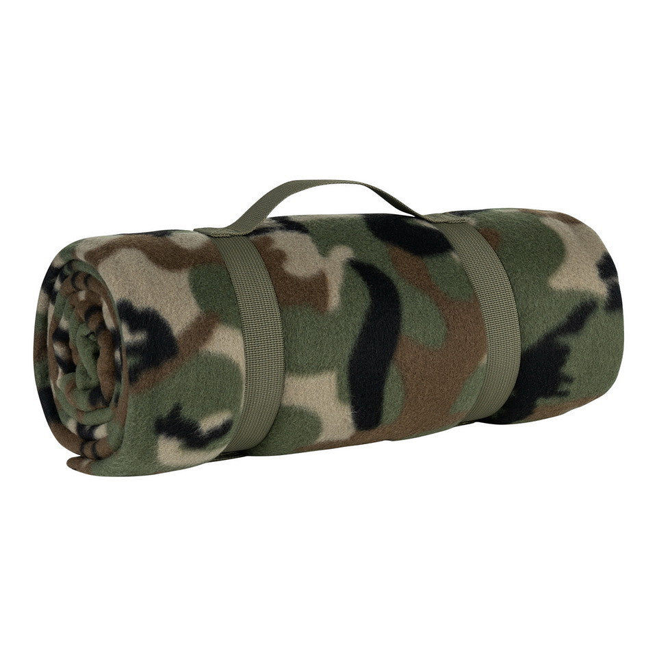 Pătură Fleece Camouflage Woodland - Căldură & Portabilitate Tactică