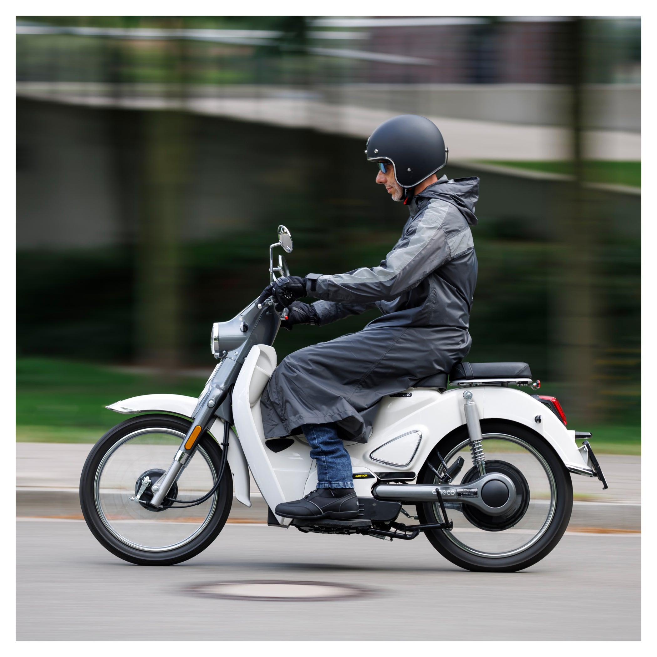 Pelerină Ploaie Moto Uni 212 Louis - Impermeabilă, Vizibilitate Sporită