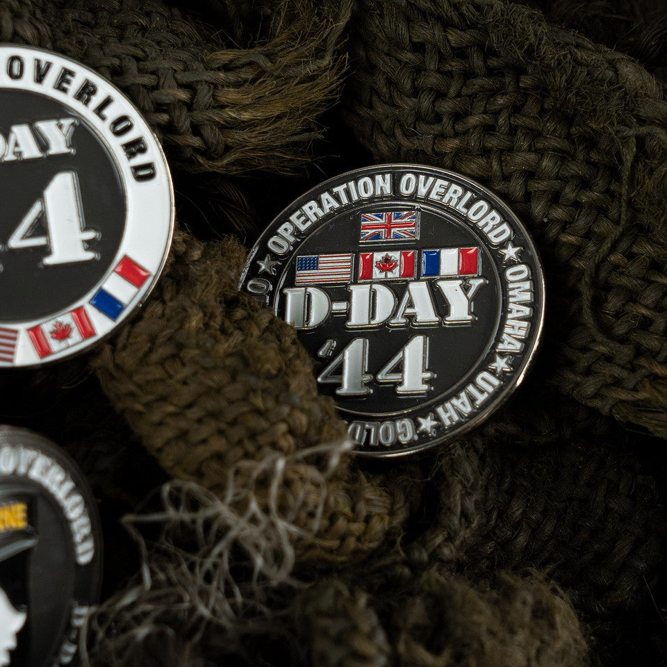 Pin Emblema D-Day 44 5 Plaje - Mărturie a Spiritului de Luptă