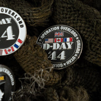Pin Emblema D-Day 44 5 Plaje - Mărturie a Spiritului de Luptă