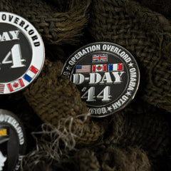 Pin Emblema D-Day 44 5 Plaje - Mărturie a Spiritului de Luptă