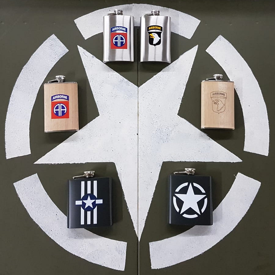 Ploscă 82nd Airborne Lemn - Compania Fidelă în Orice Misiune
