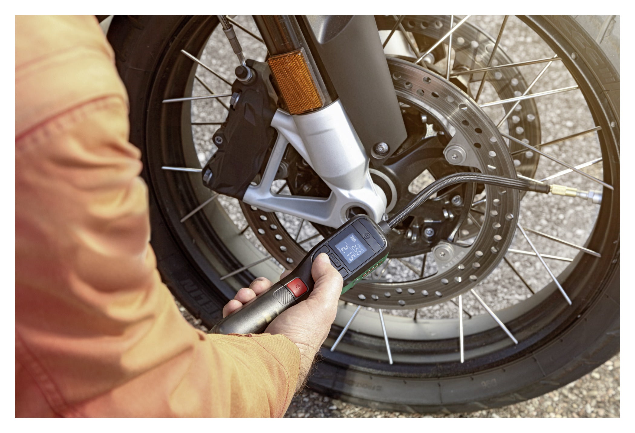 Pompă Aer Portabilă Bosch EasyPump - 10.3 bar, Compactă