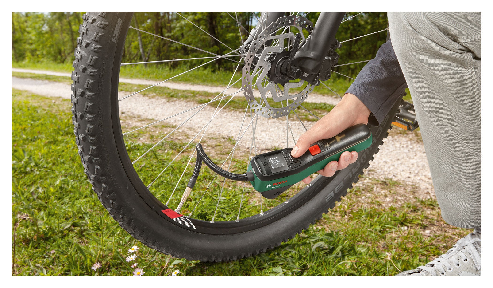 Pompă Aer Portabilă Bosch EasyPump - 10.3 bar, Compactă