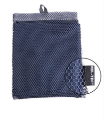Poncho de Ploaie Albastru Închis – Compact și Versatil