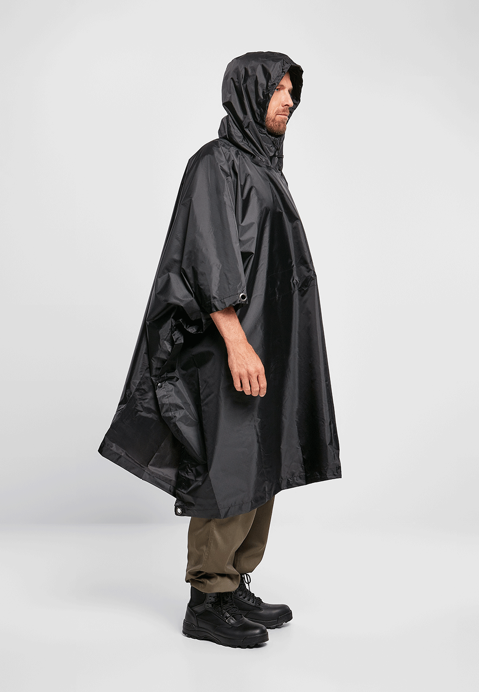 Poncho Ripstop Negru Brandit - Protectie Esentiala