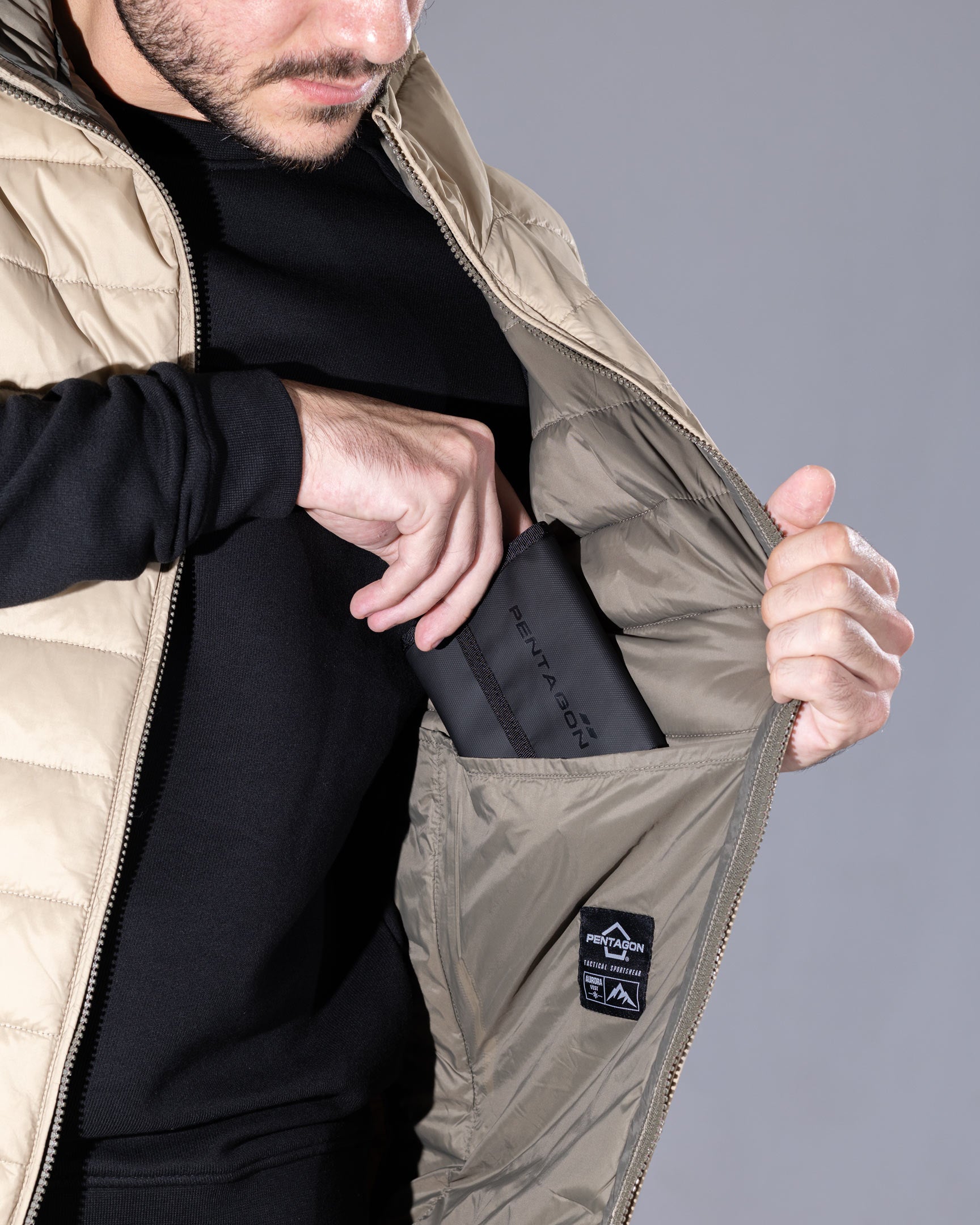 Produs Aurora 2.0 Puffer Hooded Vest Khaki Pentagon Tactical - Căldură Esențială și Libertate de Mișcare