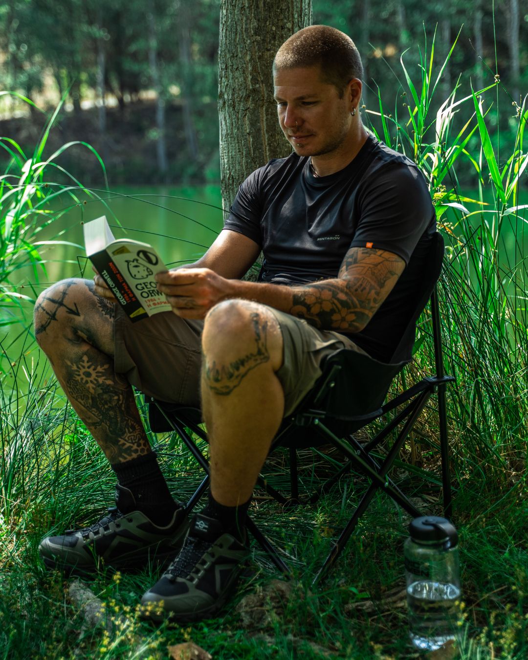Produs Camp Chair D19015 Black Pentagon Tactical - Confort și Durabilitate în orice Aventură