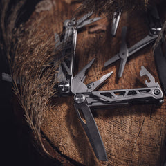 Produs Gunnar 14-in-1 Stainless Steel Multitool D19009 Silver Pentagon Tactical - Performanță și Ventilație Optimă în orice Mediu