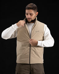 Produs Lynx 3M™ G60™ Insulation Vest Khaki Pentagon Tactical - Performanță Termică Superioară și Libertate de Mișcare