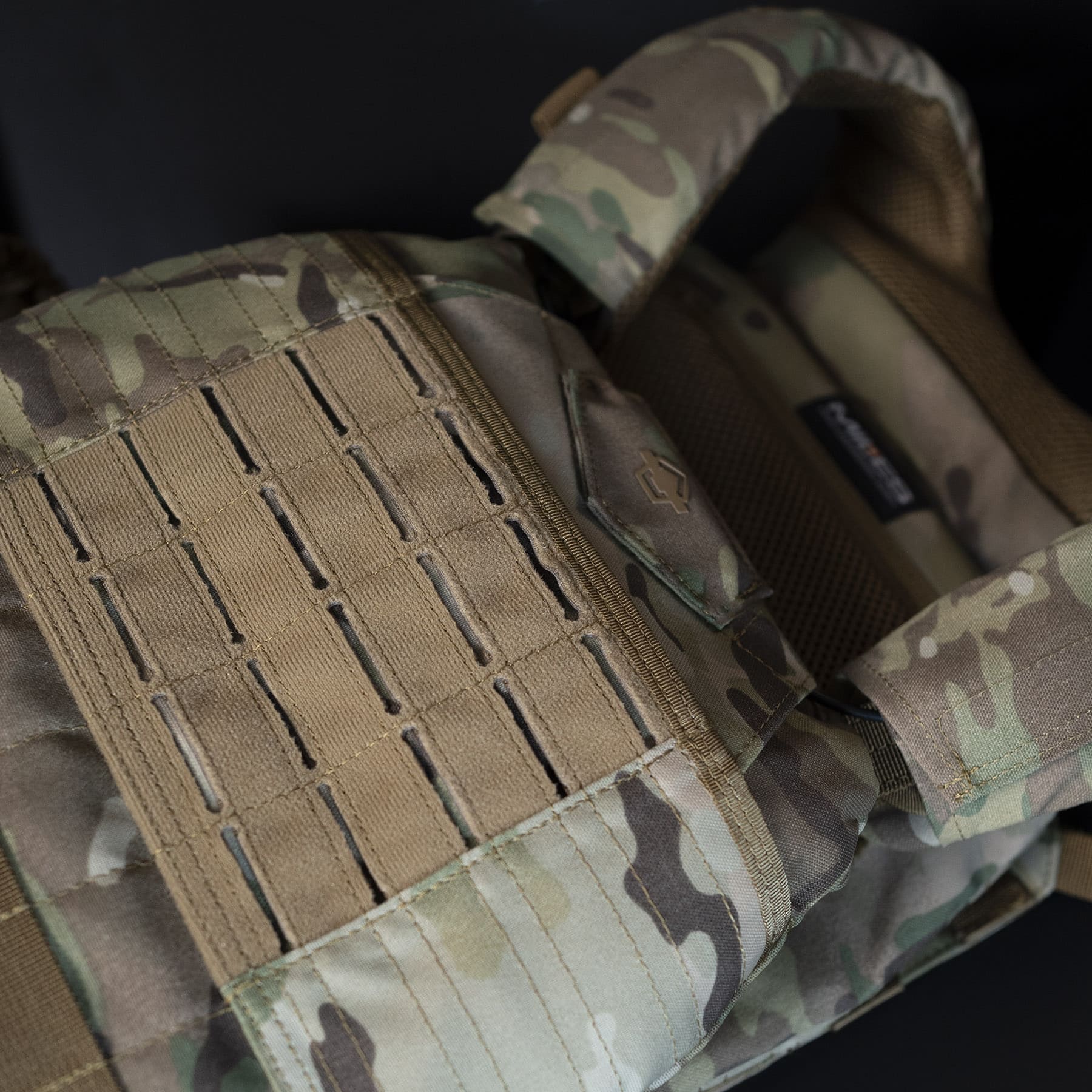 Produs Milon Plate Carrier MK2 Multicam® -Mc Multicam Pentagon Tactical - Performanță și Ventilație Optimă în orice Mediu