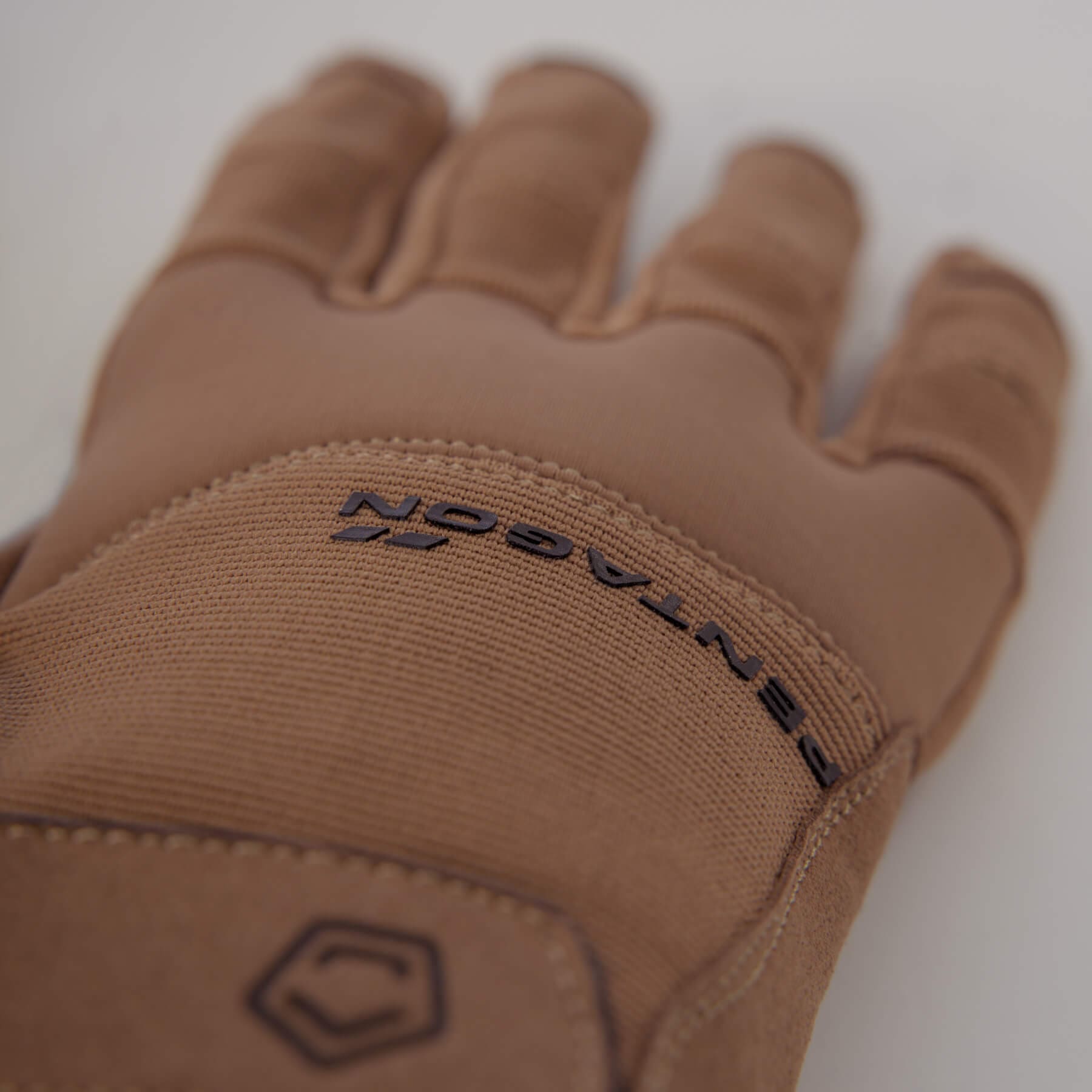 Produs Mongoose Gloves P20025 Coyote Pentagon Tactical - Aderență Superioară și Confort Durabil