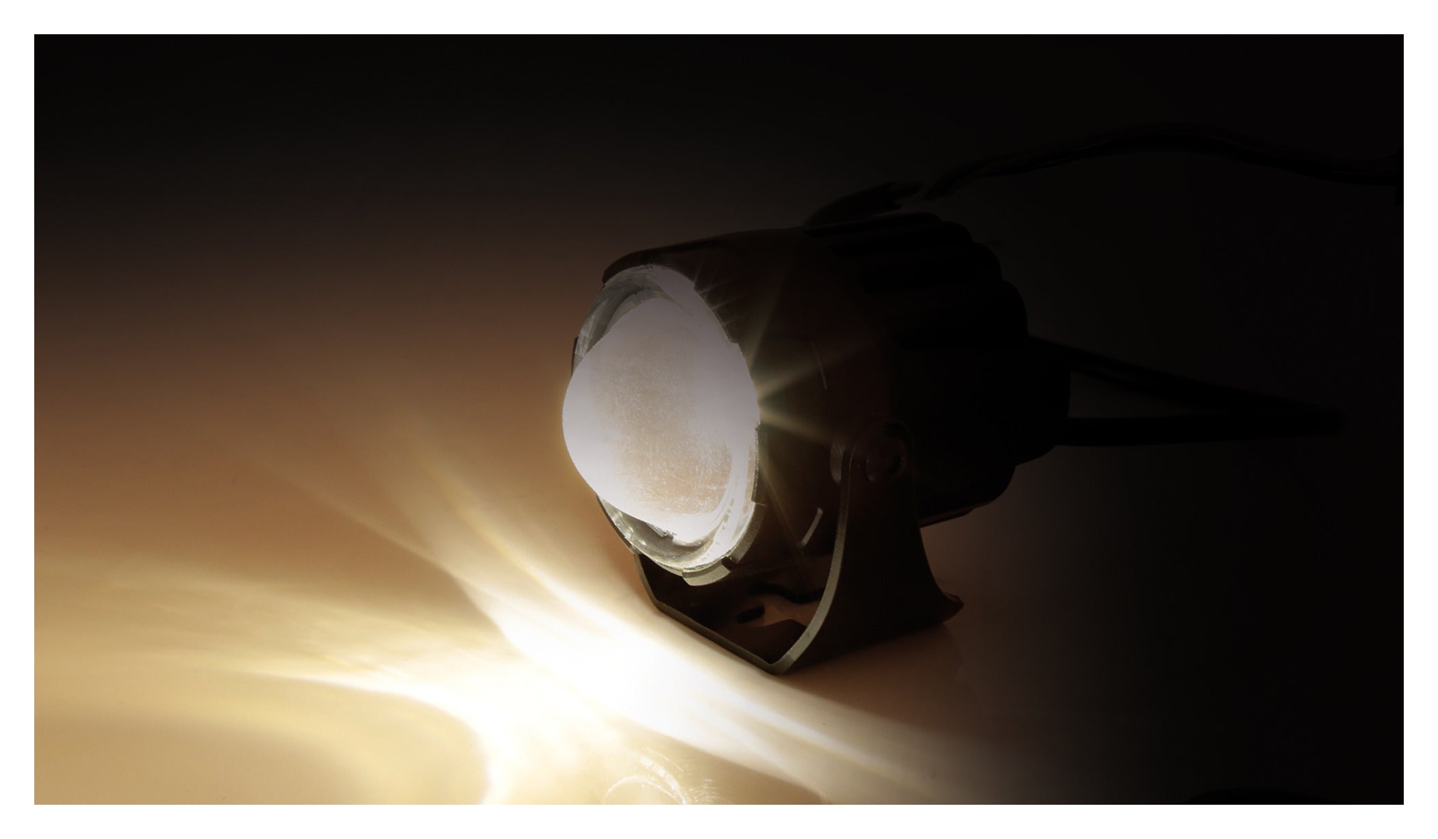 Proiector LED Suplimentar FT13-HIGH HIGHSIDER - Lumină Puternică, Design Dinamic