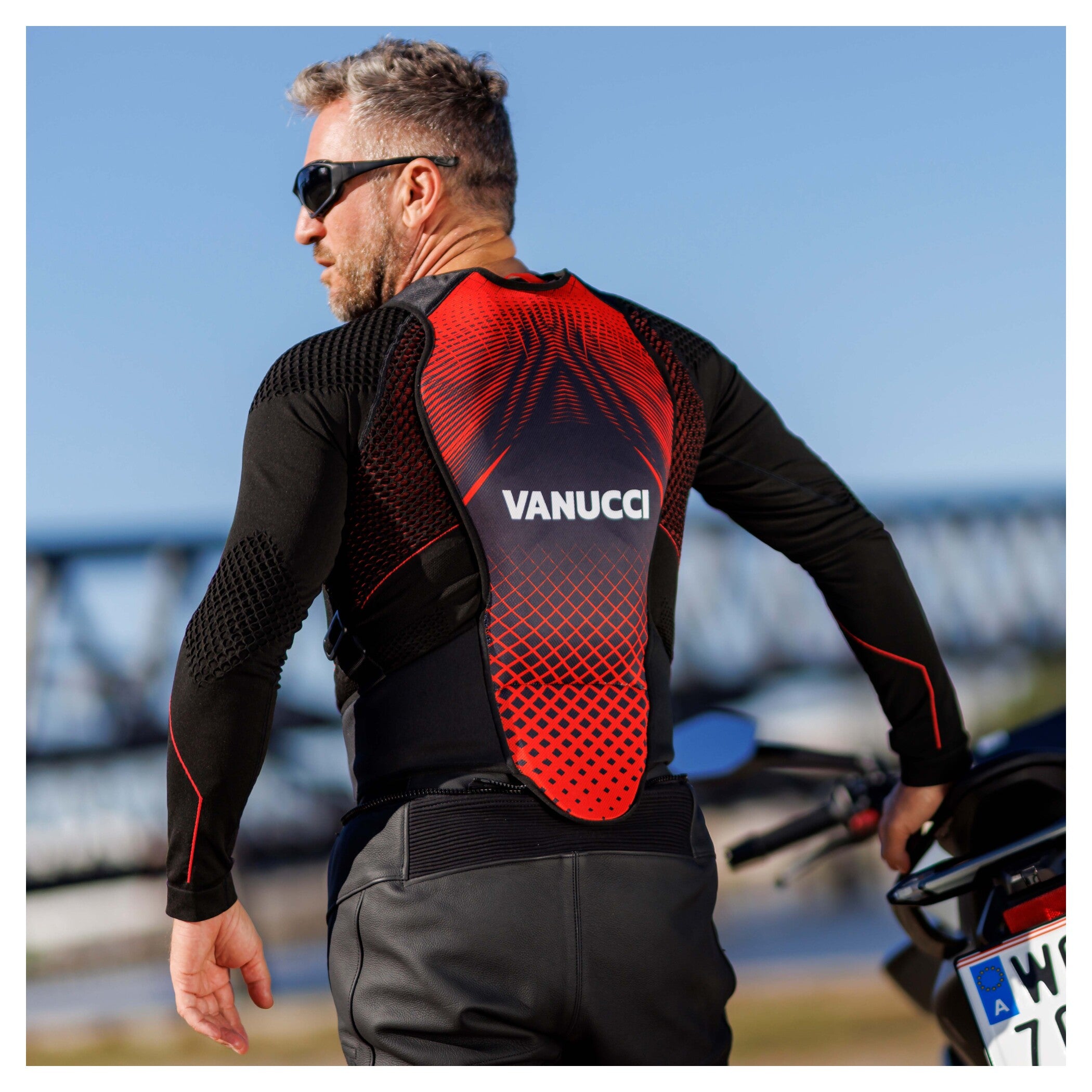Protecție Spate VXP-7 Vanucci - Protecție Nivel 2, Confort Ergonomic