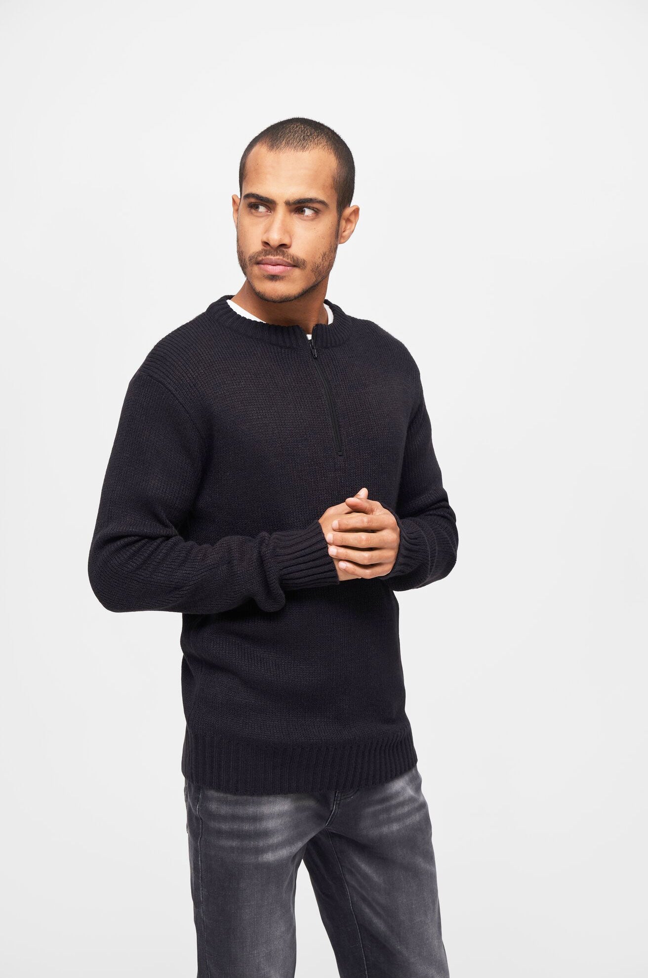 Pulover Army Negru Brandit - Caldura si Durabilitate
