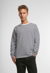Pulover Marine Sweat Navy White St Brandit - Caldura Optima si Stil