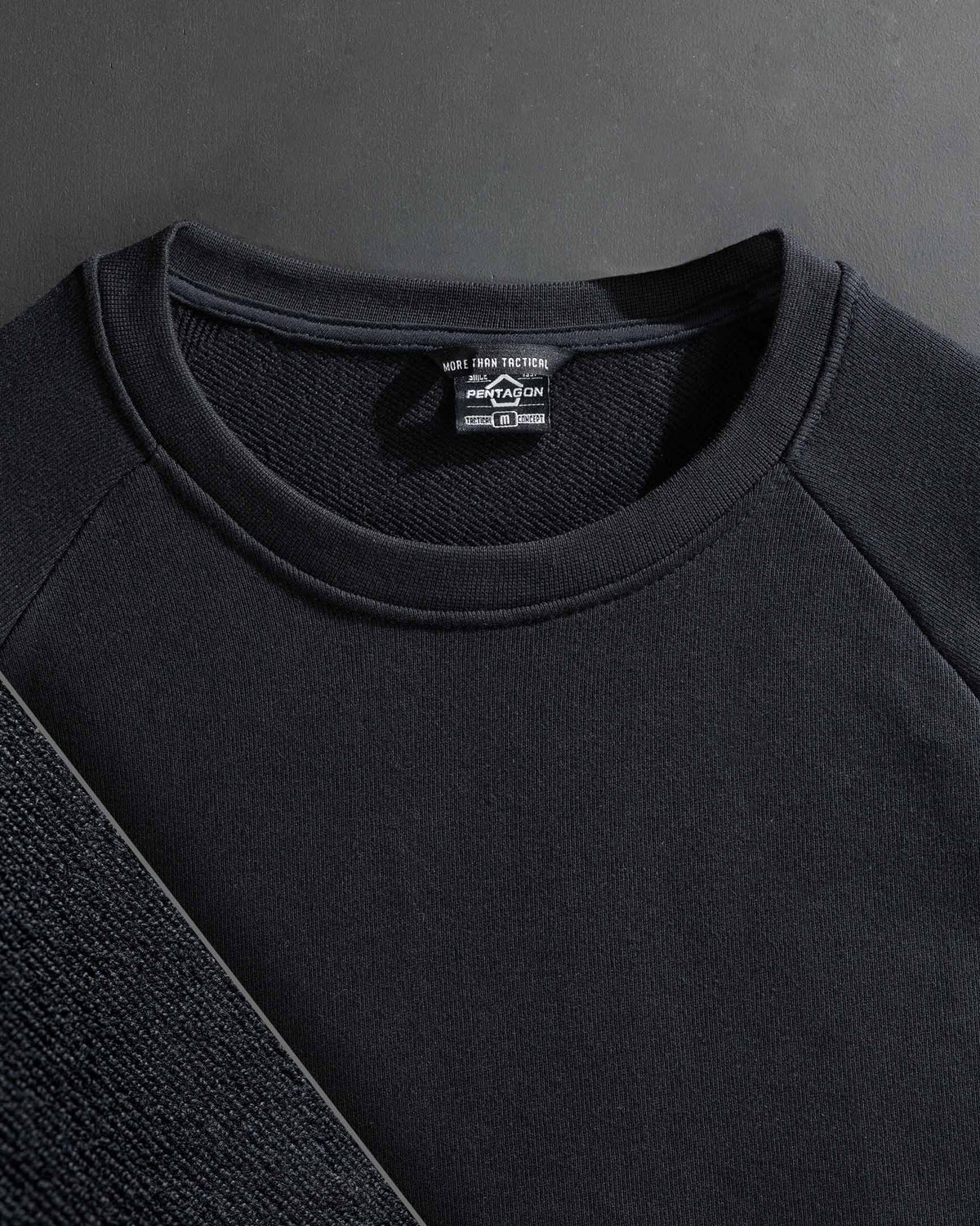 Pulover Terry Sweater Black Pentagon Tactical - Confort de Neegalat și Adaptabilitate Tactică
