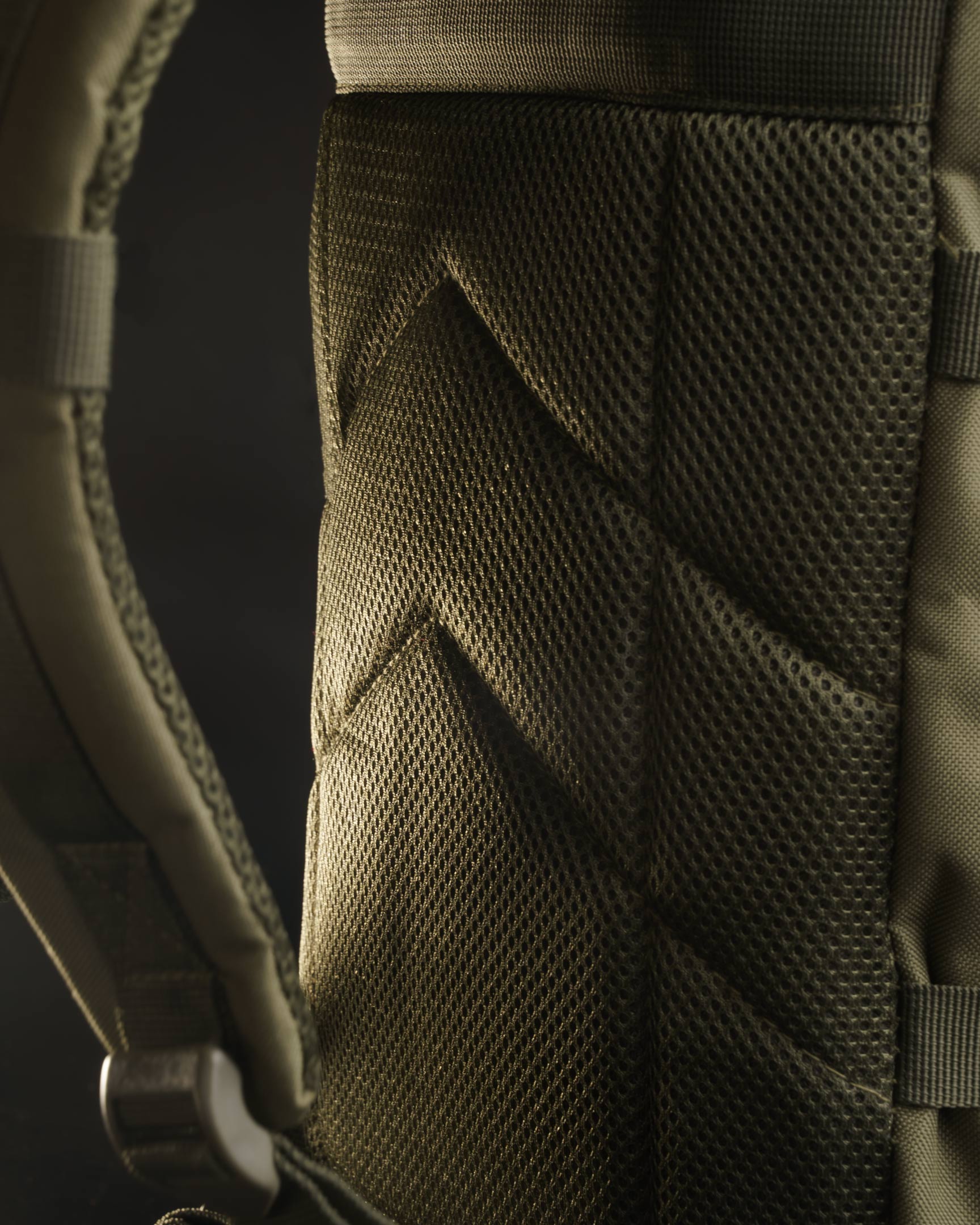 Rucsac Assault Small D16001 Olive Green Pentagon Tactical - Versatilitate Operațională Optimă