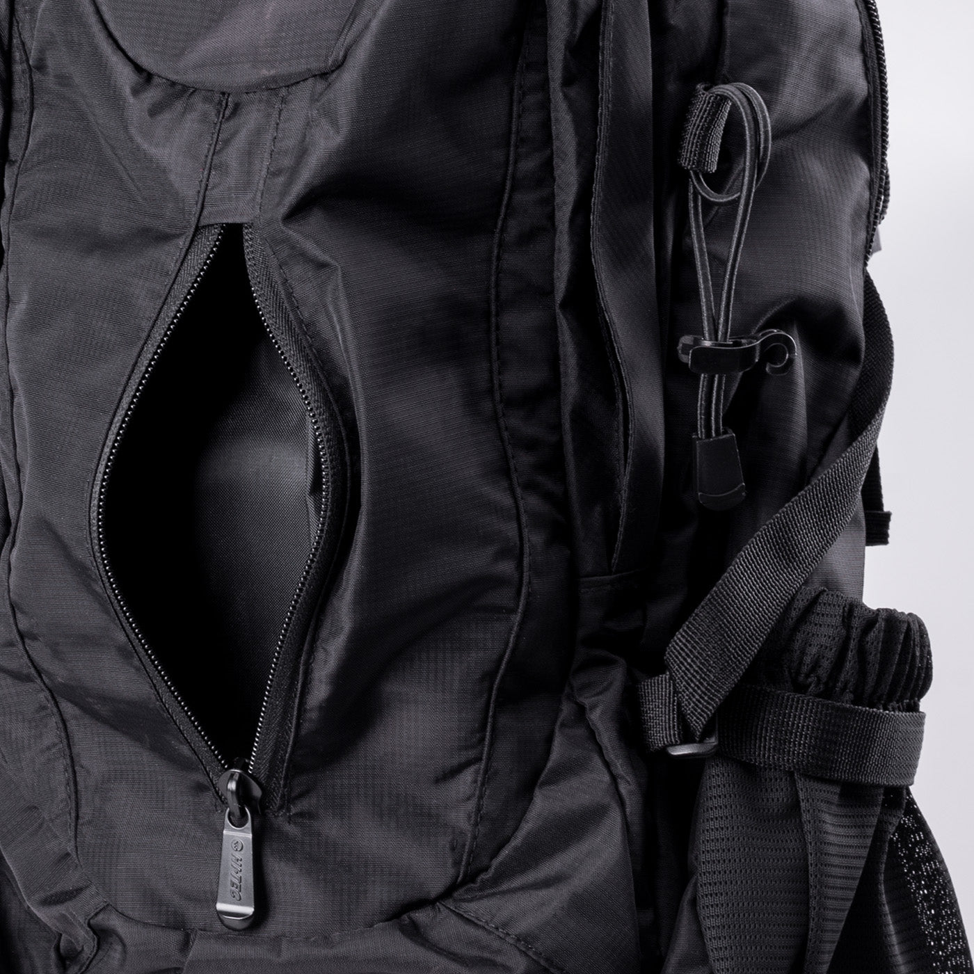 Rucsac Bărbați V-LITE 24 Hi-Tec - Ventilare, Husă Ploaie, 24L - 8