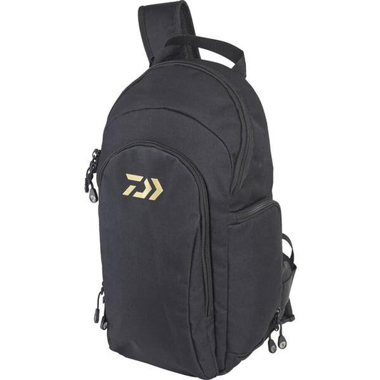 Rucsac Black/Gold Daiwa - Design Elegant, Spatiu Generos 20L