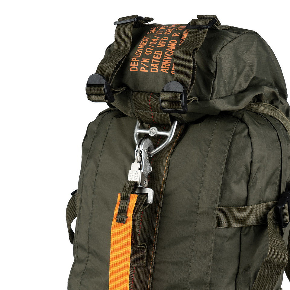 Rucsac Commando Parachute 8 Verde - Pregătit pentru Orice Provocare