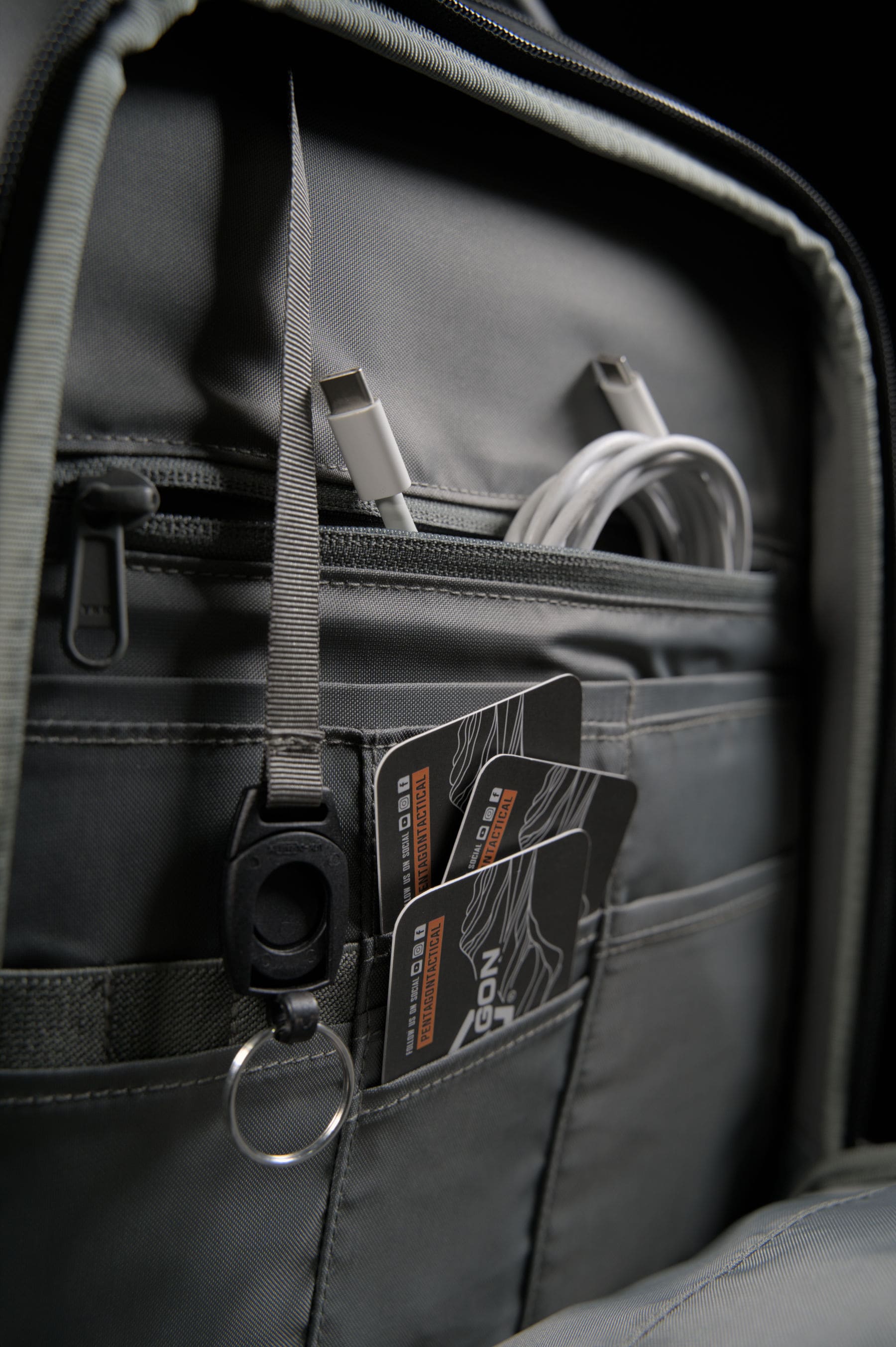 Rucsac Consul 27LT Backpack RAL7013 Pentagon Tactical - Stil Tactic și Utilitate Cotidiană