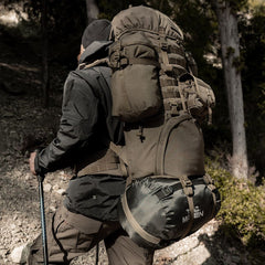 Rucsac Deos 65LT Backpack Coyote Pentagon Tactical - Performanță și Ventilație Optimă în orice Mediu