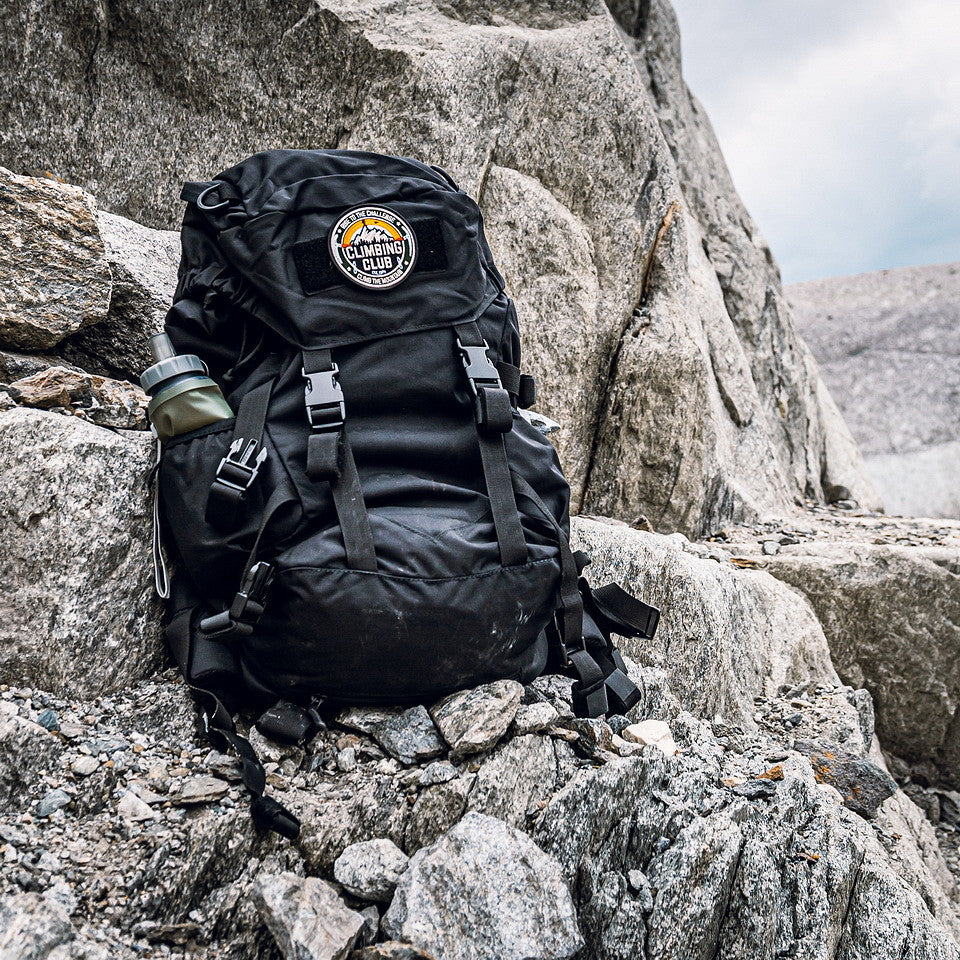 Rucsac TF-2215 Crossover Gen.2 Negru TF-2215® - Versatilitate Tactică Superioară