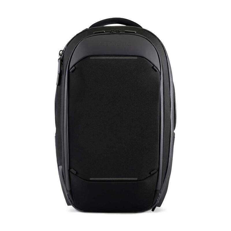 Rucsac Travel Gomatic NAVIGATOR 32L Negru GOMATIC - Impermeabil, Compartiment Laptop.
