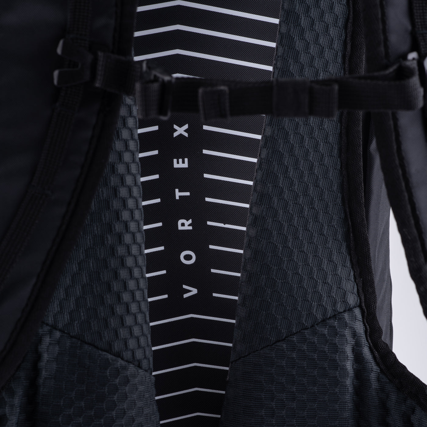 Rucsac Trekking ELBRUS AIRTEX S - 35L, Sistem H2O, Impermeabil - 10