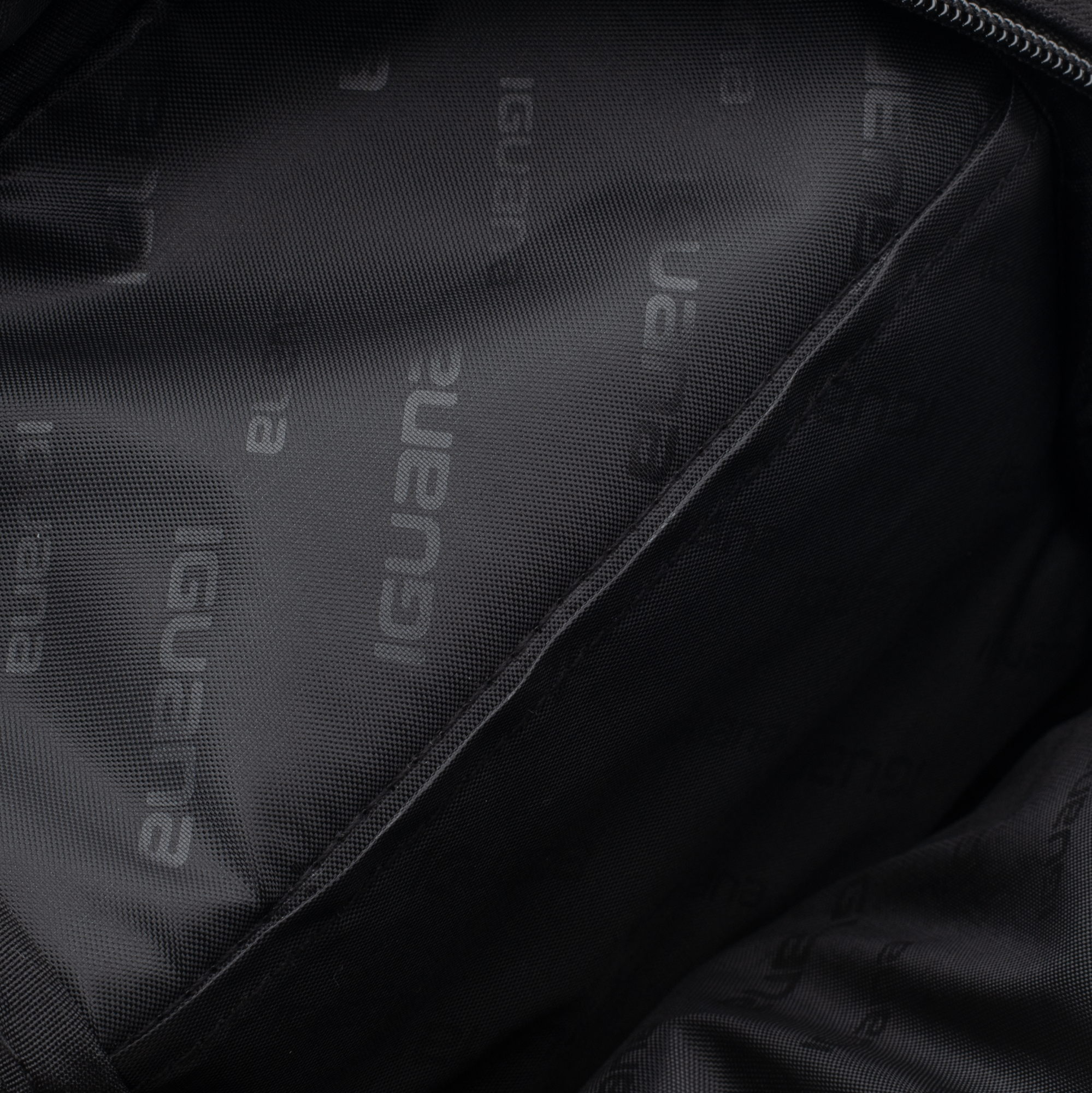 Rucsac WOLTURN IGUANA - Compact, Sportiv și Fiabil pentru Aventuri - 10