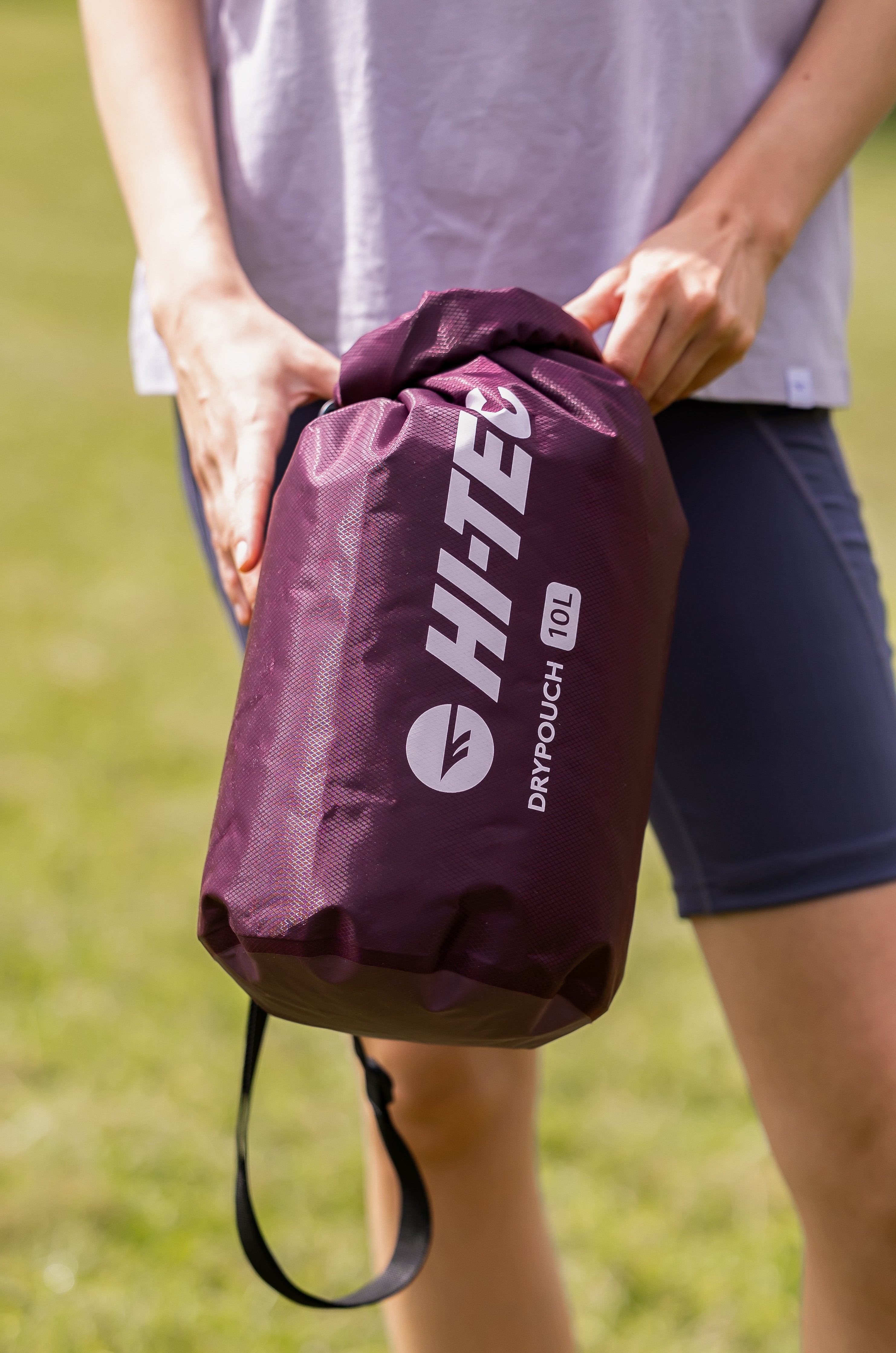 Sac Etanș Drypouch 10 Hi-Tec Violet – 10L, Ripstop Impermeabil - poza 7