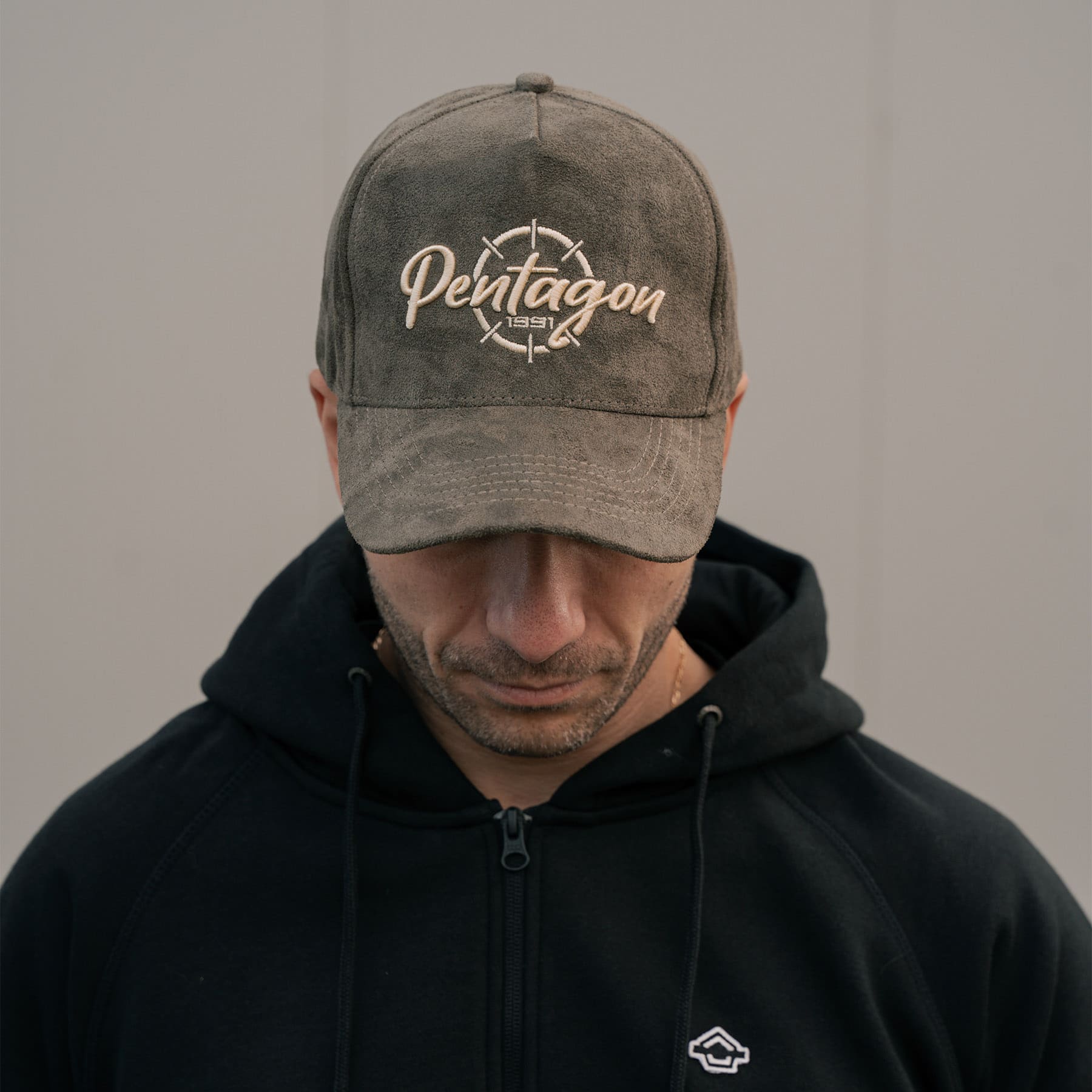 Sapca Liam Velvet Cap Olive Green Pentagon Tactical - Stil Distinctiv și Confort Versatil
