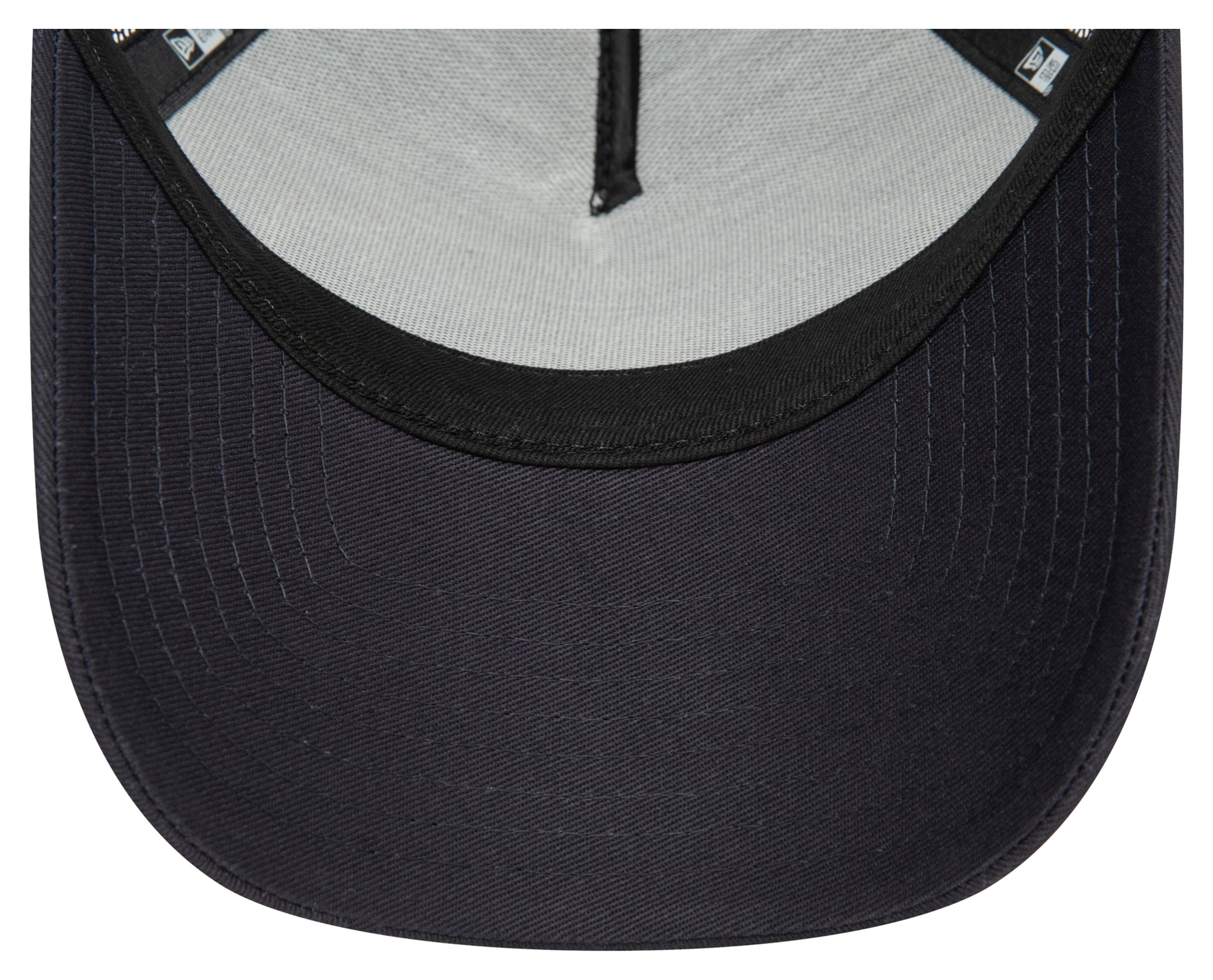 Șapcă Trucker Moto Guzzi Graphic New Era - Broderie, Snap-back