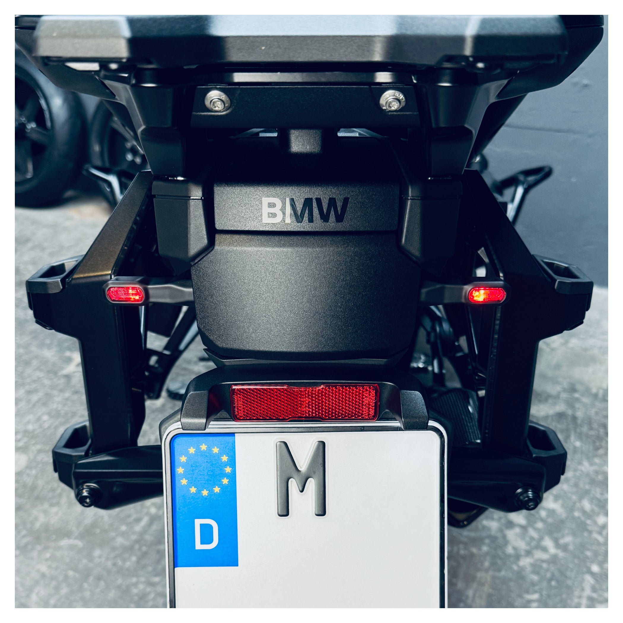 Semnalizatoare 3-în-1 ADV PRO Motoism BMW - Ultra-luminoase, Plug & Play