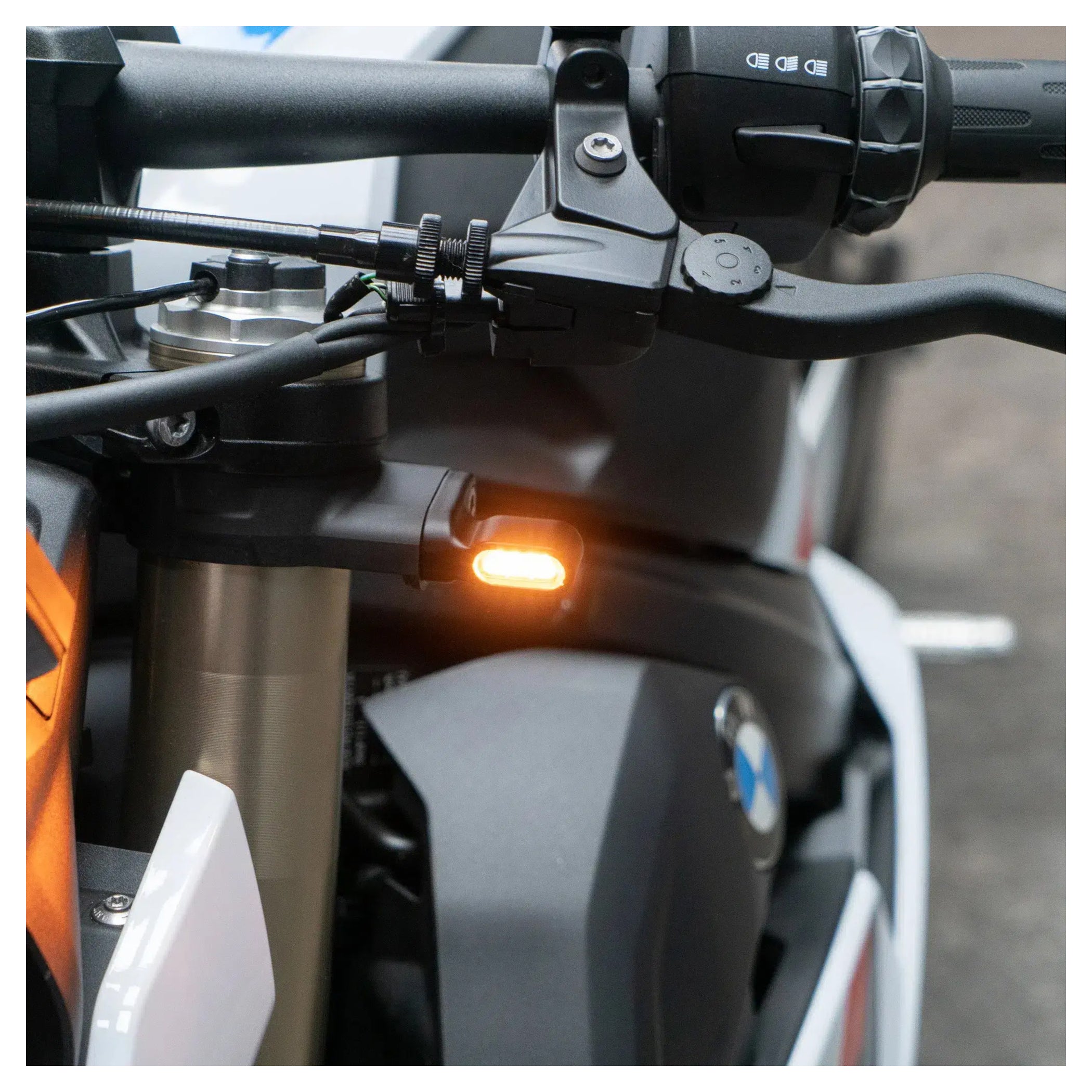 Semnalizatoare LED BMW One Short - Design Slim, Plug&Play