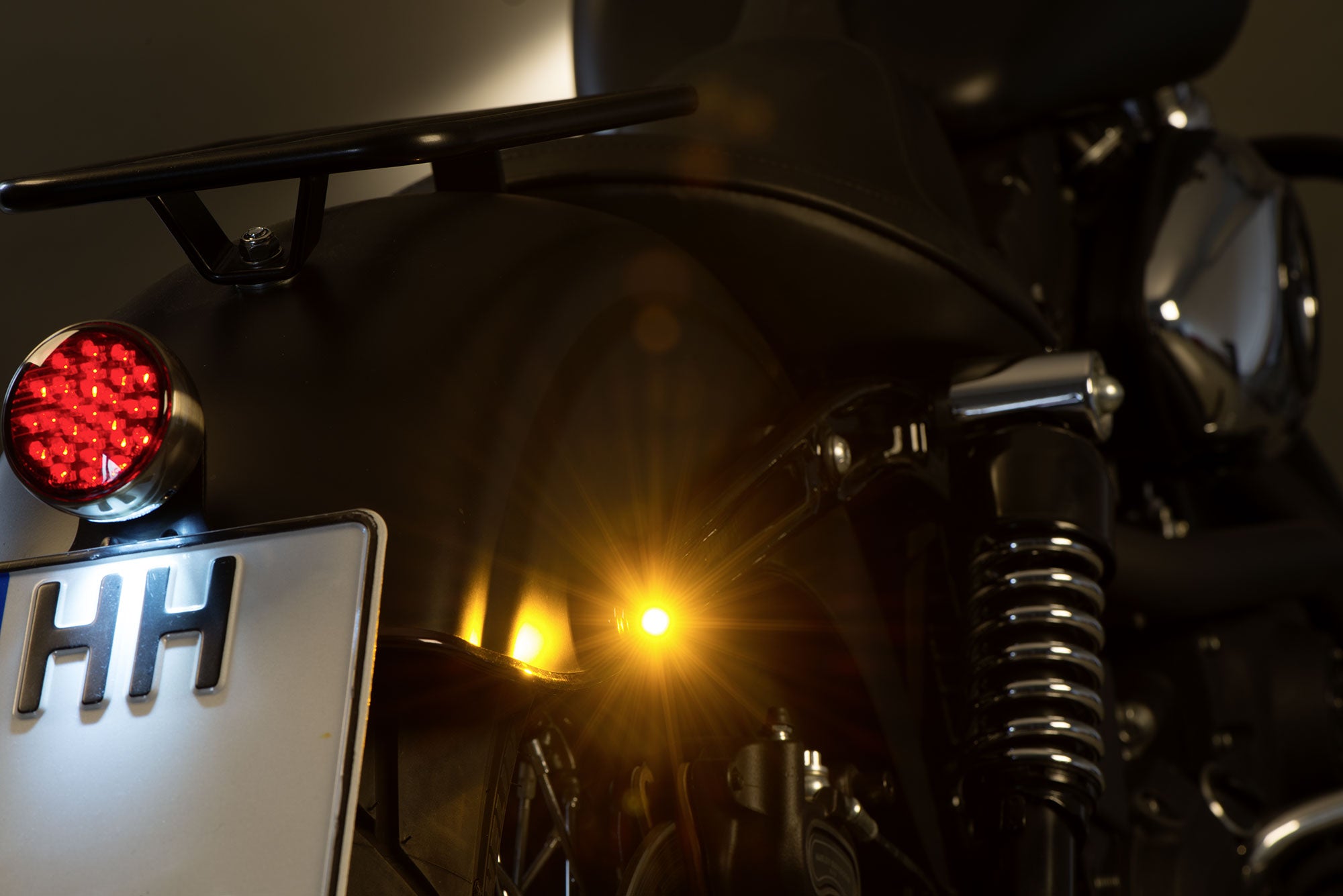 Semnalizator LED Atto Kellermann - Extrem de Compact, E-Aprobat