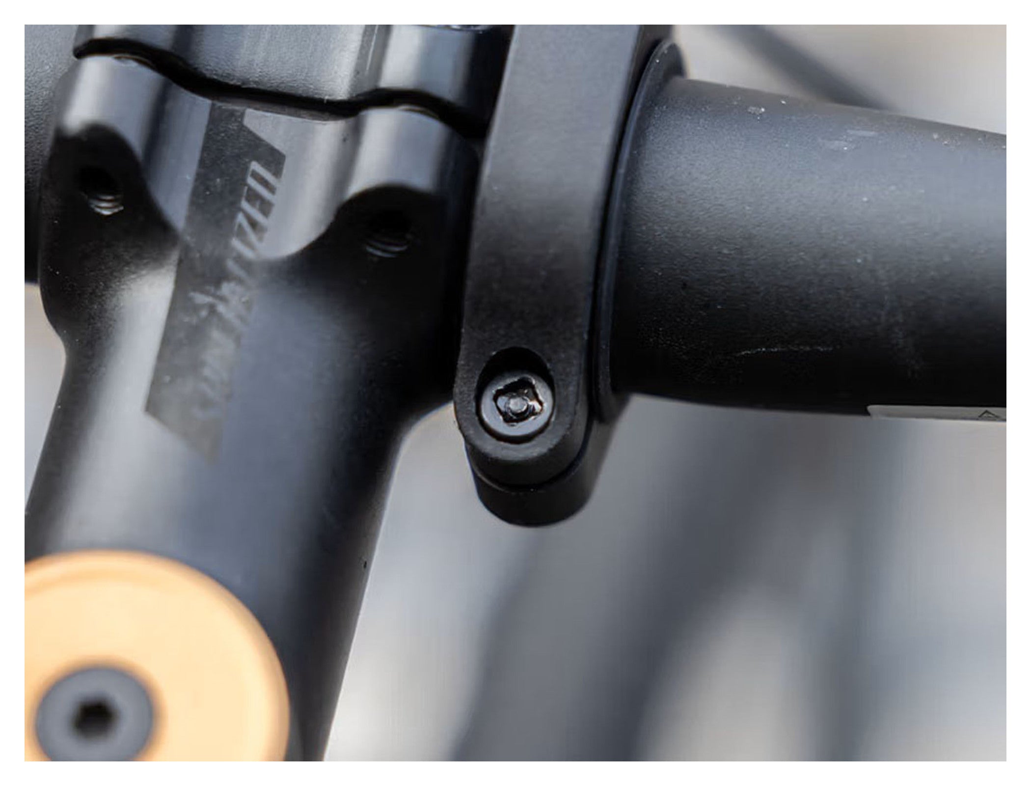 Set Șuruburi Antifurt Quad Lock - Protecție Suport Moto/Bicicletă