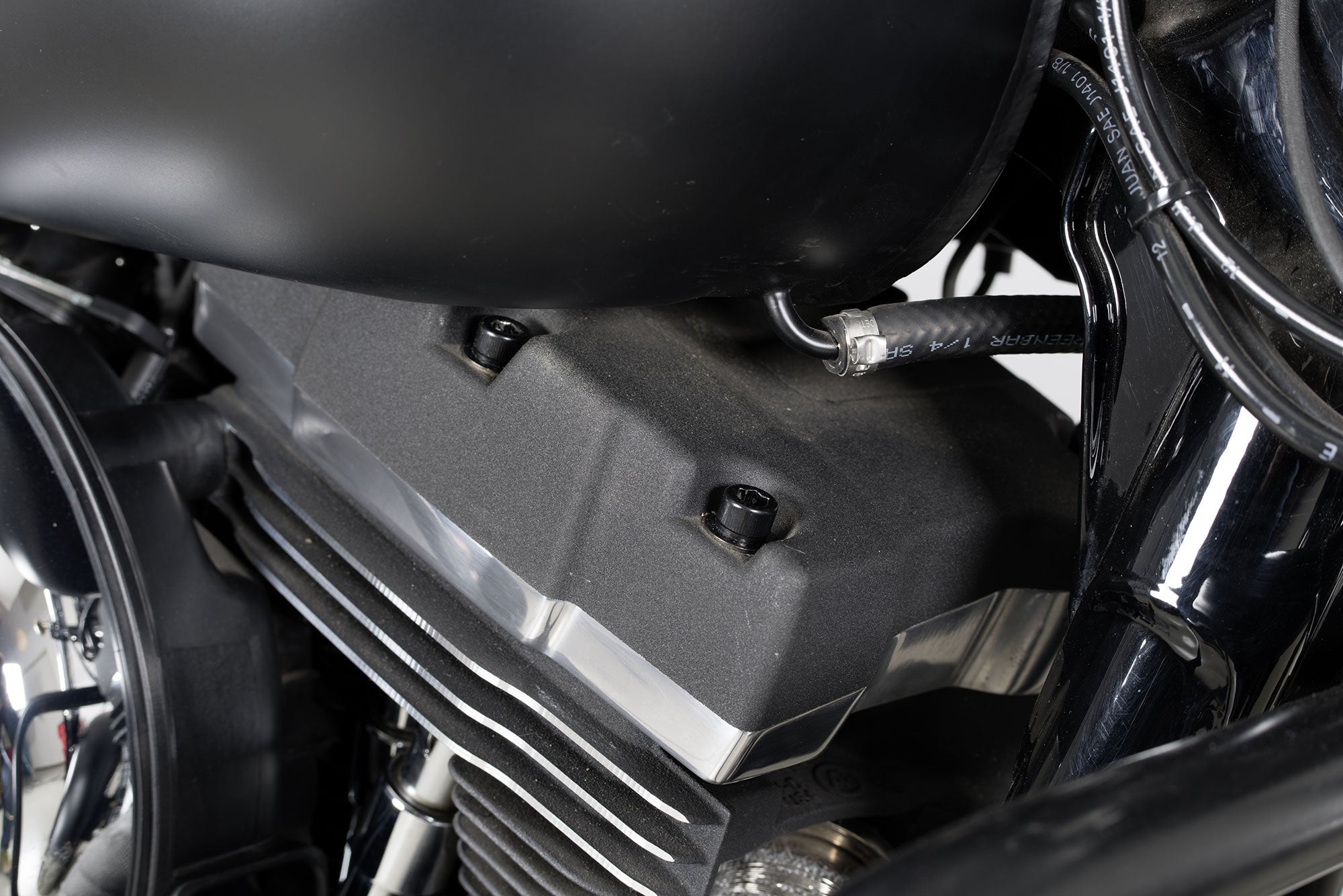 Set Șuruburi Negre HD Touring/FXR Louis - Inox Mat Anti-Coroziune
