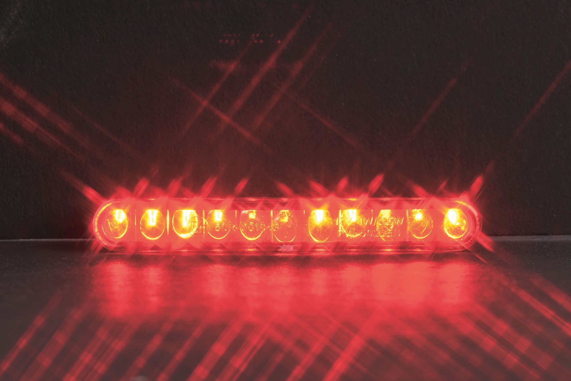 Stop LED Moto Louis - Cel Mai Mic, Cu Lumină Frână