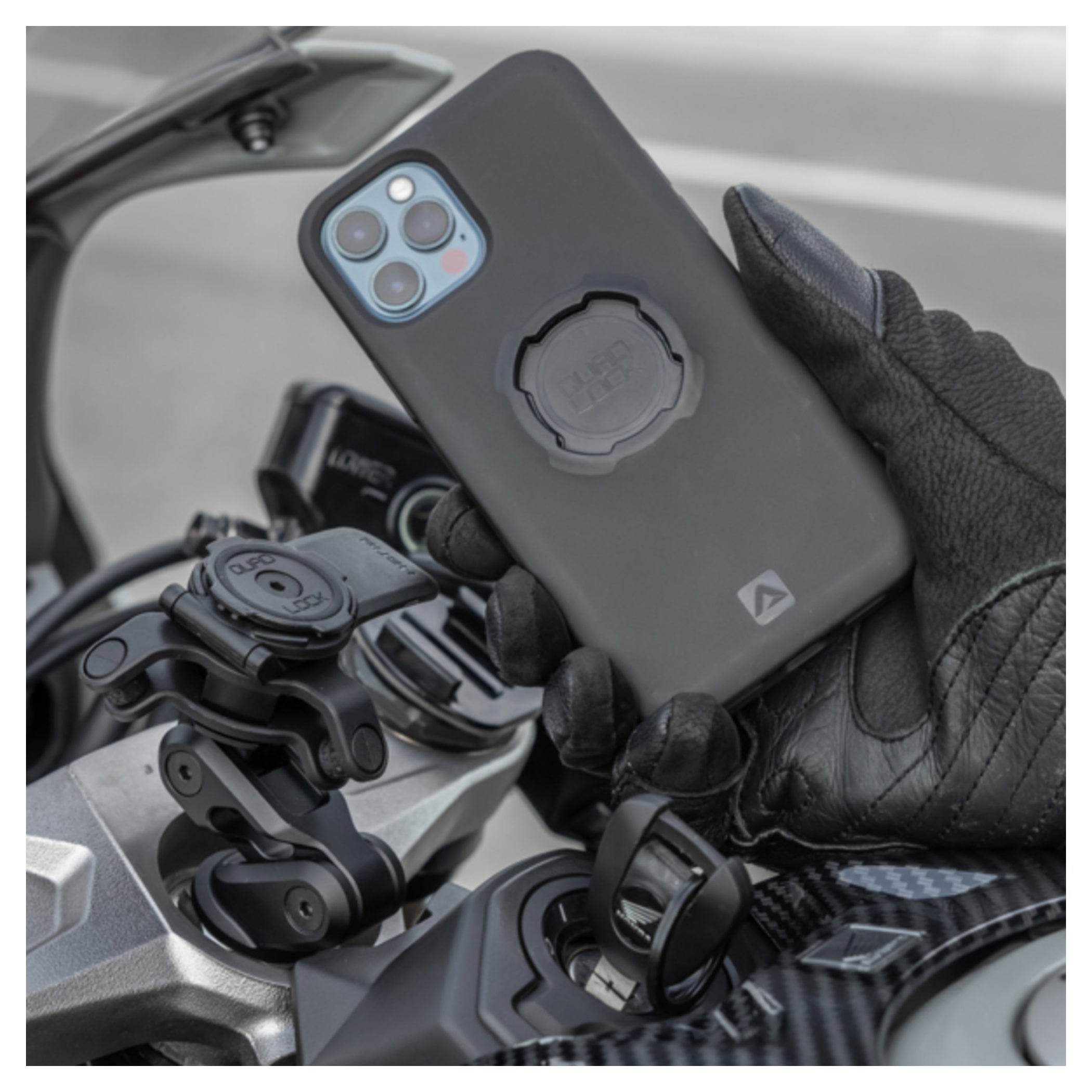 Suport Ghidon Moto Quad Lock Pro - Fixare Sigură Smartphone