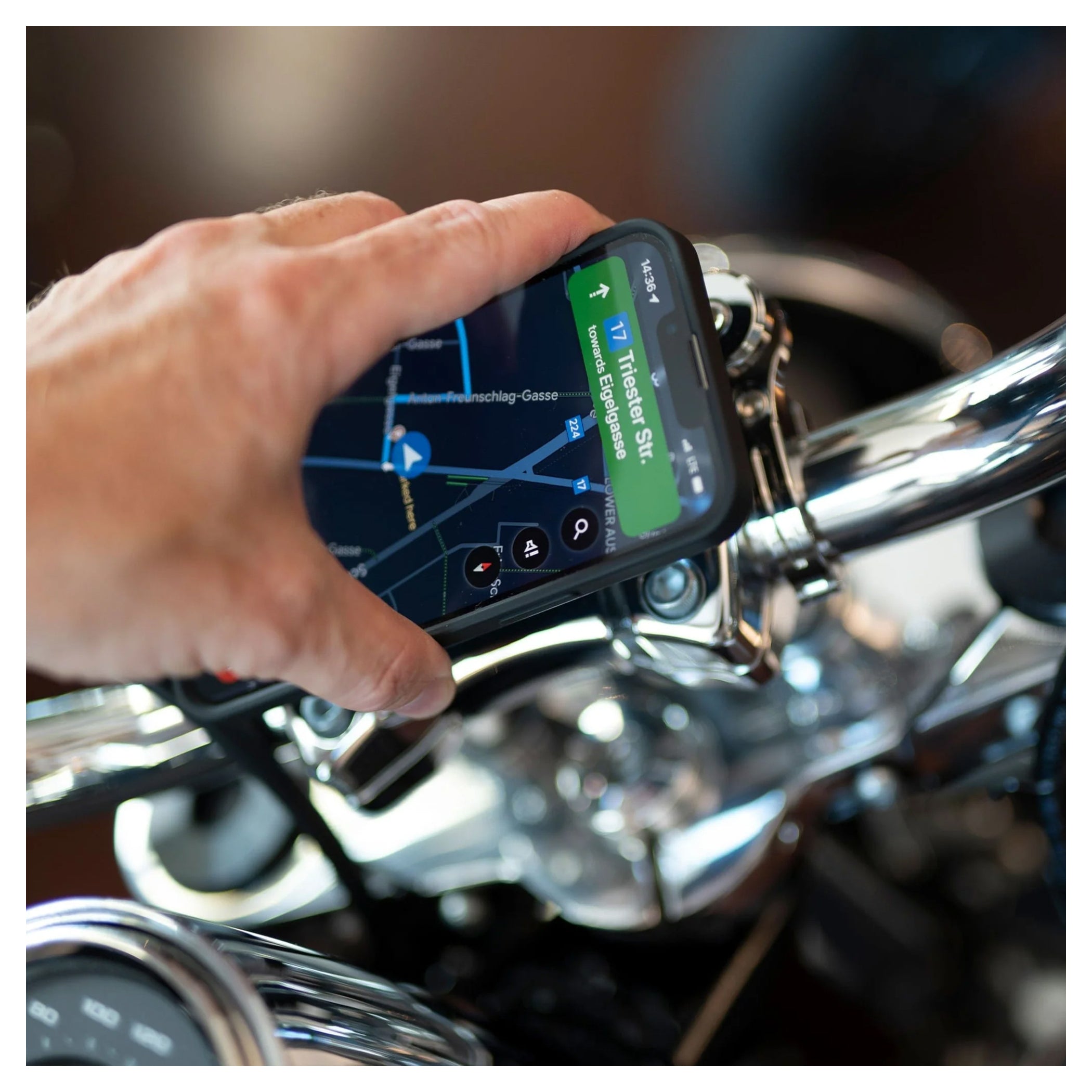 Suport Ghidon Moto SP Connect Moto Mount Pro Chrome - Anti-Vibrații, Aluminiu CNC