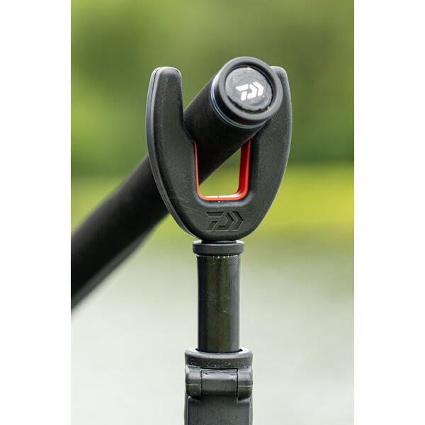 Suport Lansetă Universal Daiwa Locas - Fixare Sigură, Versatilitate - 3
