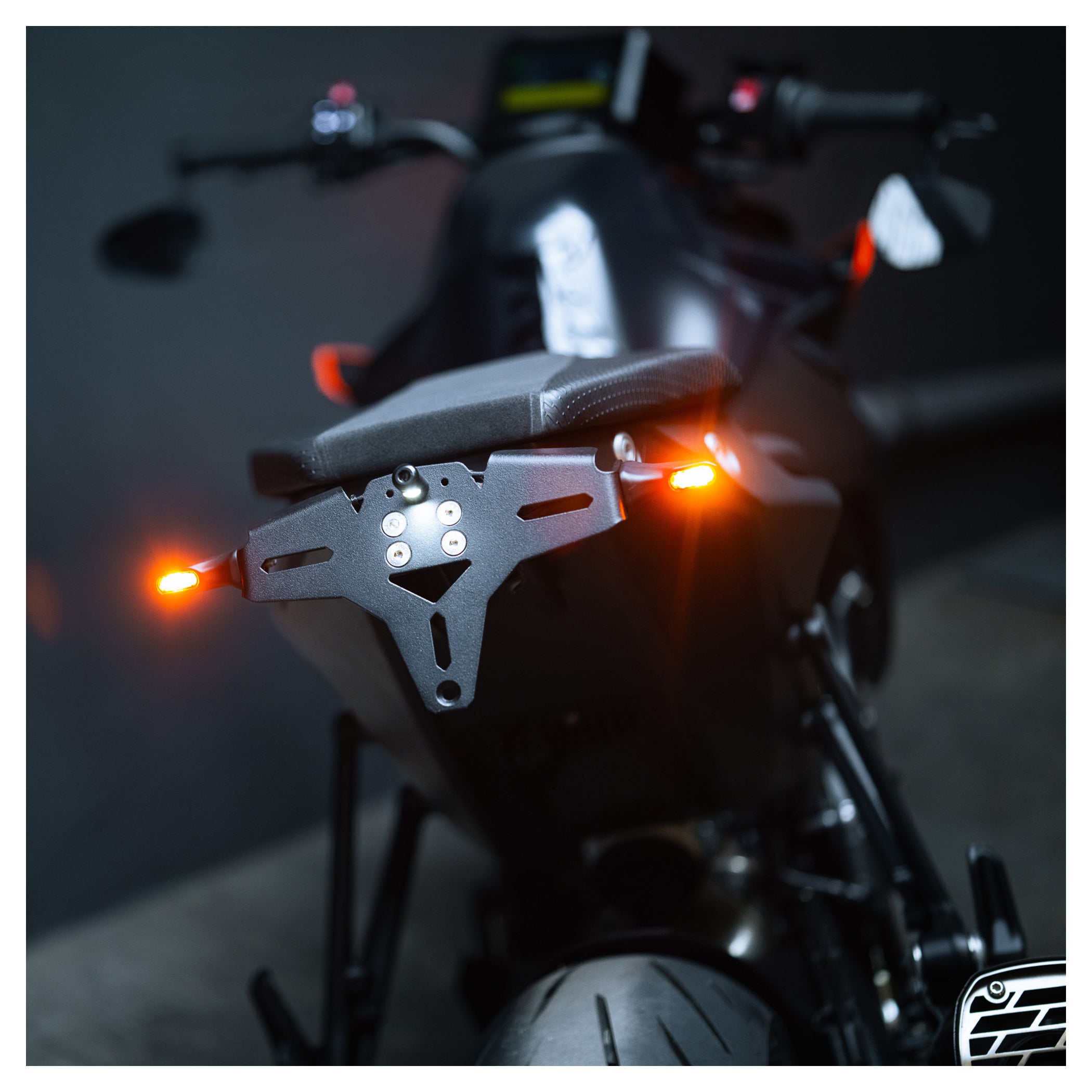 Suport Număr Motoism KTM 990 Duke / 1390 SD 24- - Design Sportiv