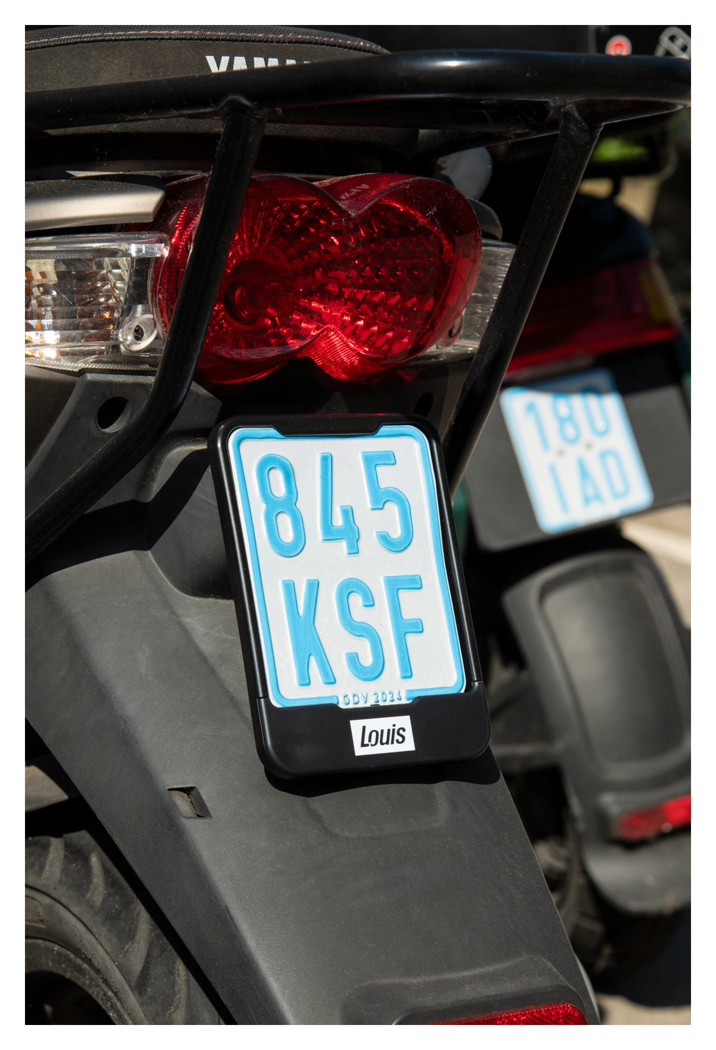 Suport Plăcuță Asigurare Scuter/Moped Louis - Montaj Rapid