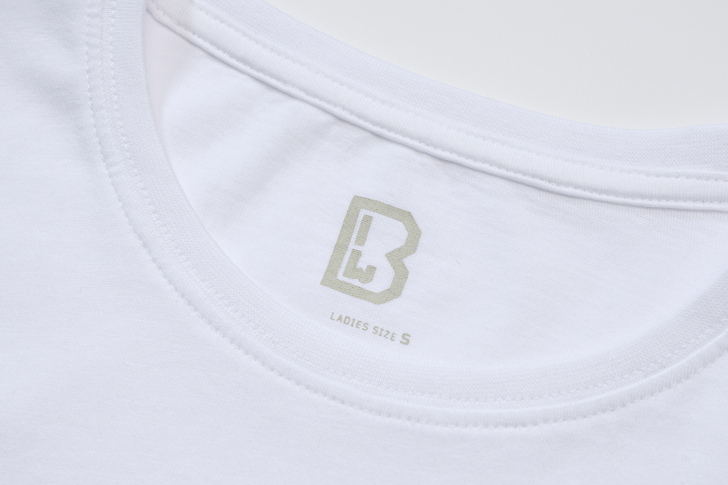 Tricou Alb Dama Brandit - Confort Superior