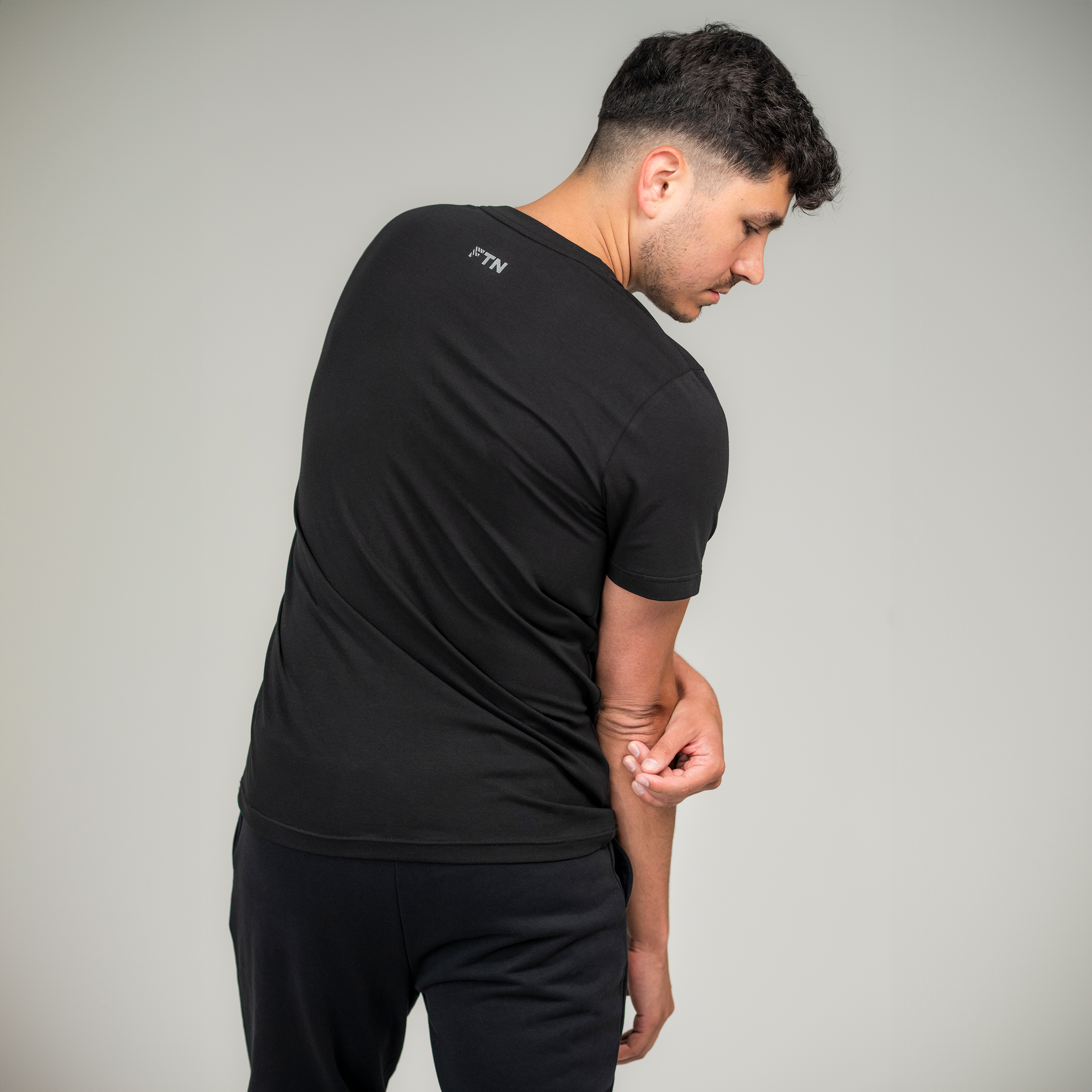 Tricou Bărbați ARVIN III FITANU - Respirabil, Flexibil, Confortabil - 8