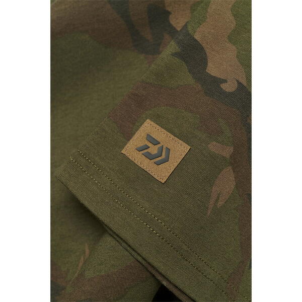 Tricou Carp Camo DAIWA - Confort, Stil Pescuit Crap Mar. 2XL - 3