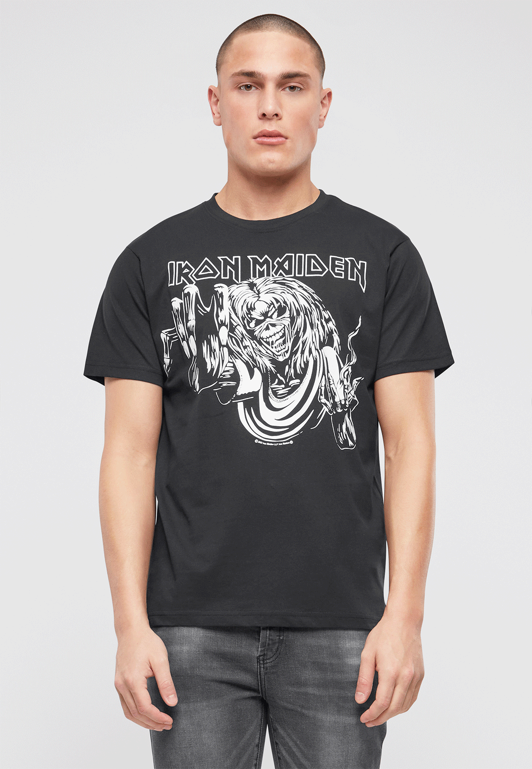 Tricou Iron Maiden T Eddy Glow Negru Brandit - Stil Iconic Durabil